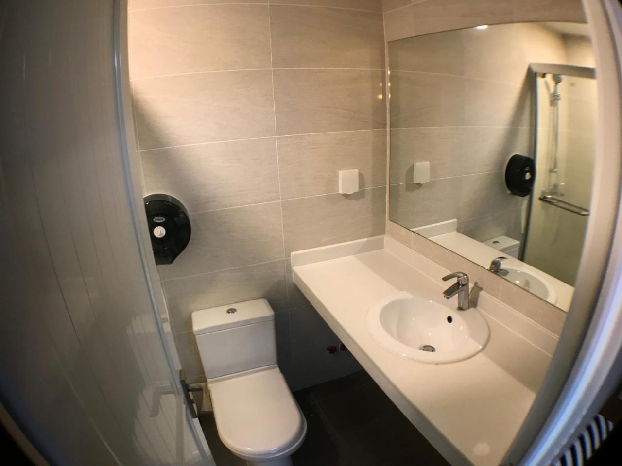Soso Hostel Гонконг Экстерьер фото